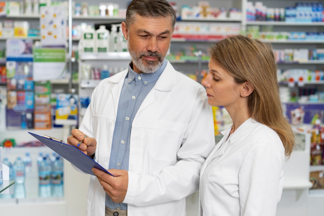 Spolupráce lékařů a farmaceutů je klíčová pro bezpečnou léčbu pacientů - obrázek 02